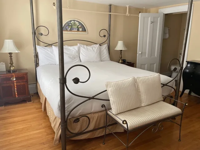 The Kennebunk Inn — 3