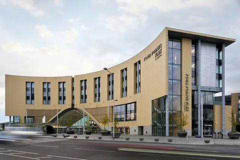 Four Points Flex by Sheraton Dundee — 4