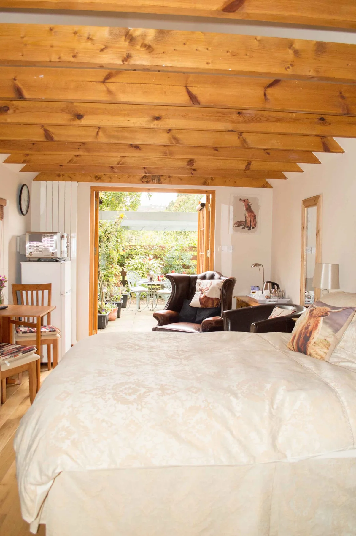 Kirkstyle Hideaway Serviced Bothy — 2