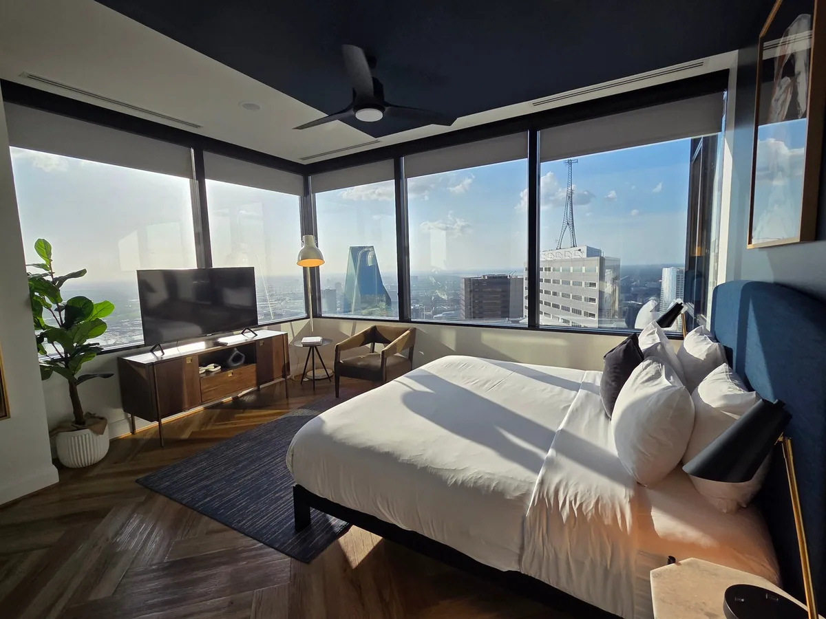 Mint House Dallas Downtown by Kasa