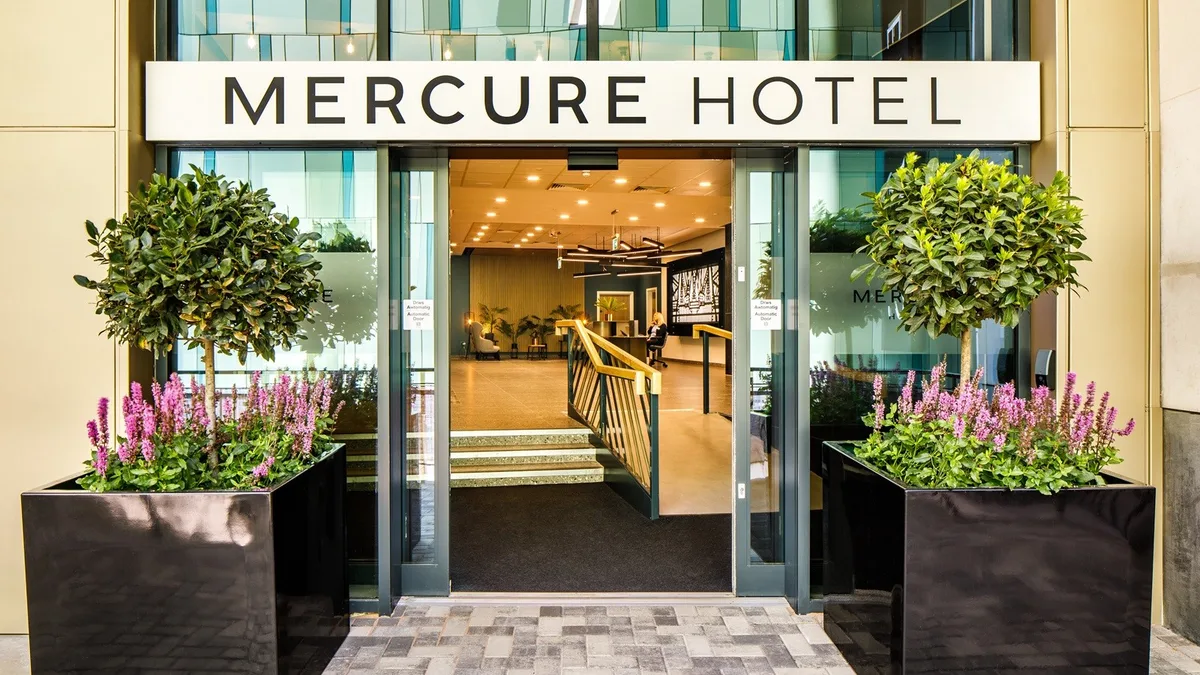 Mercure Newport — 4