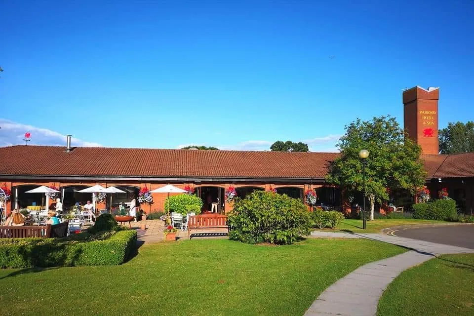 Parkway Hotel & Spa — 5