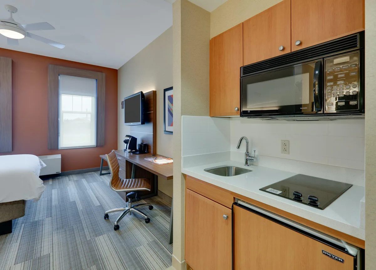 Holiday Inn Express Rainier Inn & Rainier Complex