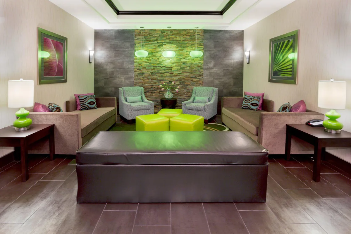 Holiday Inn Express & Suites Houston NW Beltway 8-West Road by IHG — 2