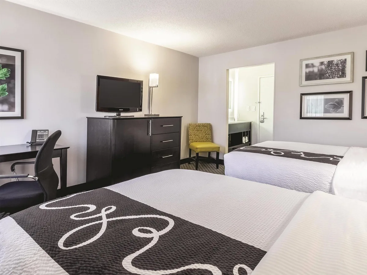 La Quinta by Wyndham Denver Englewood Tech Center — 3