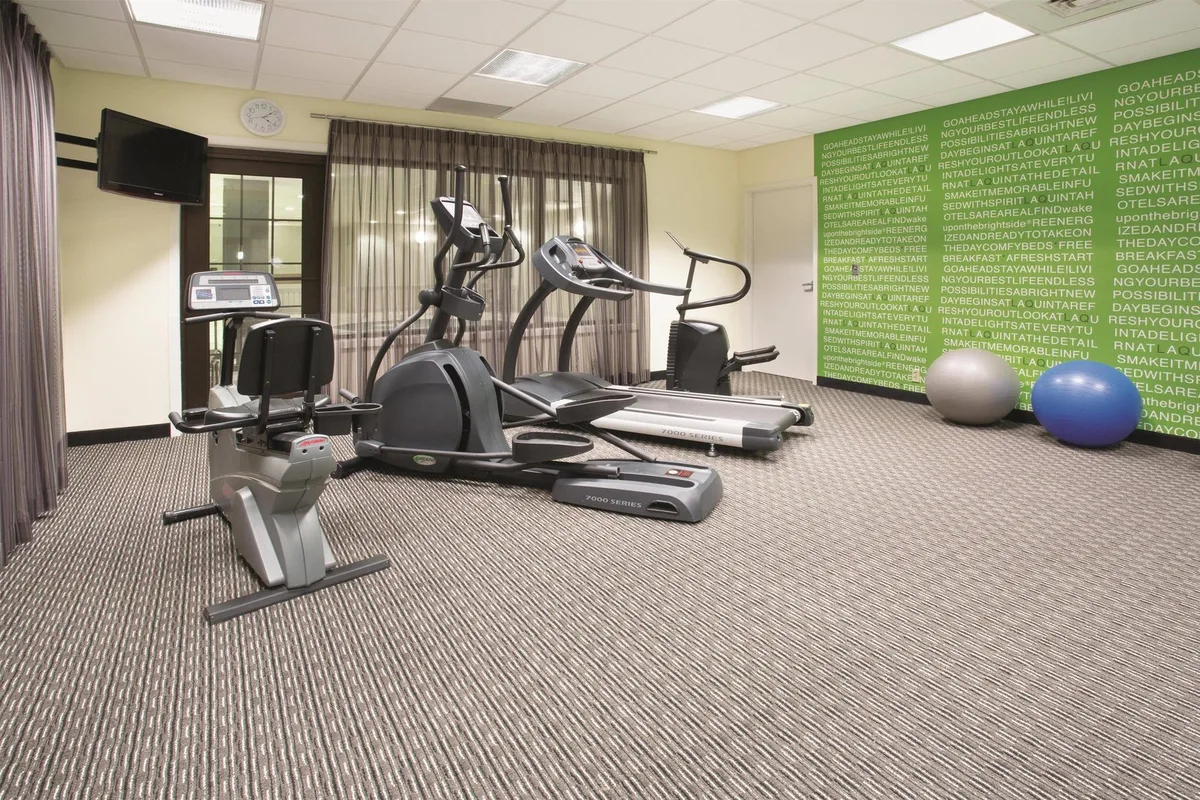 La Quinta by Wyndham Denver Englewood Tech Center — 5