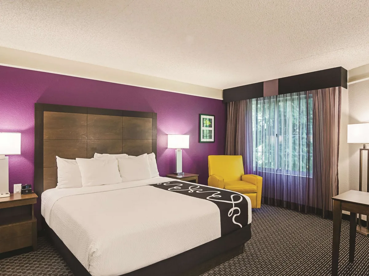 La Quinta Inn & Suites by Wyndham Denver Tech Center — 3