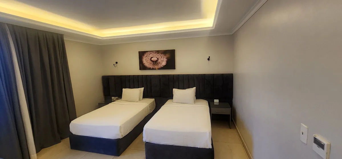 Grand Plaza Hotel - Octobar photo 4