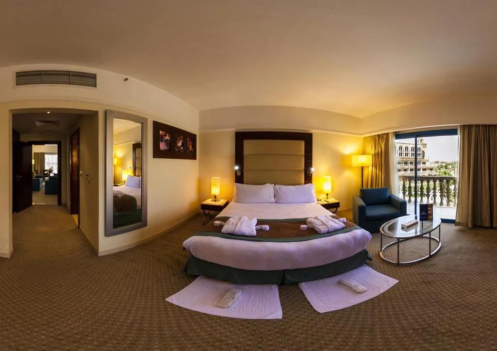 Helnan Dreamland Hotel & Conference Center photo 2