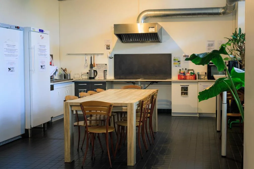Auberge de Jeunesse HI Amiens photo 3