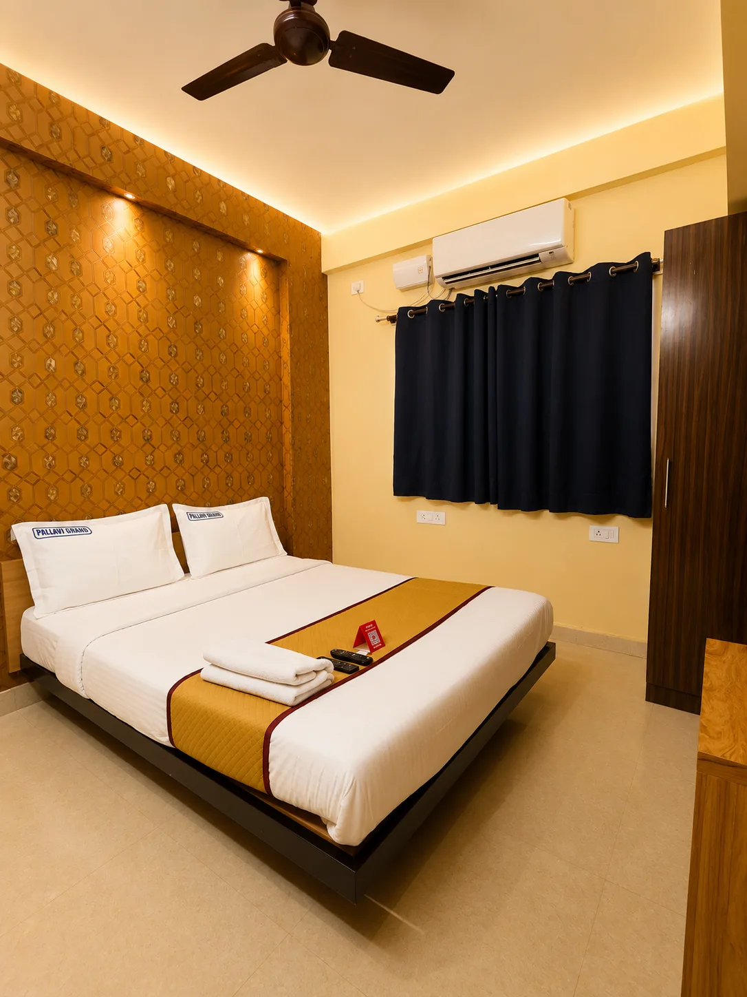 Hotel Pallavi Grand photo 2