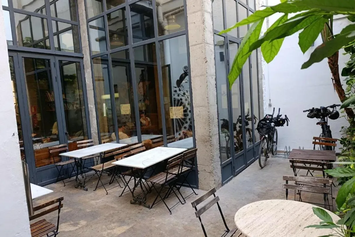 Black Swan Hostel Sevilla photo 2