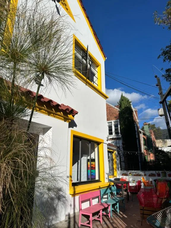 Vecinos by La Palmera