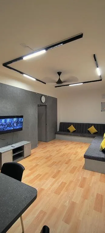 The Loft - Male Only photo 3