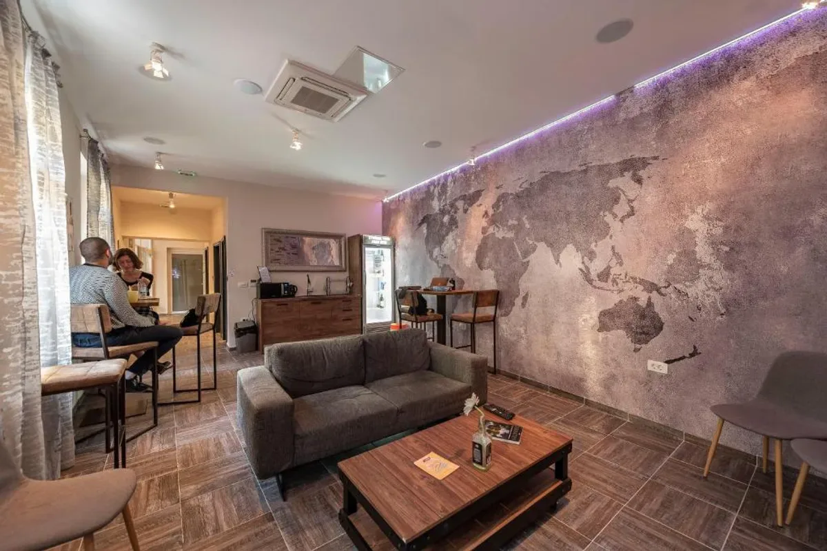 Downtown Boutique Hostel photo 3