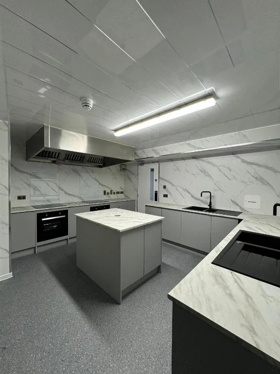 Rose House Male Only Accommodation photo 4