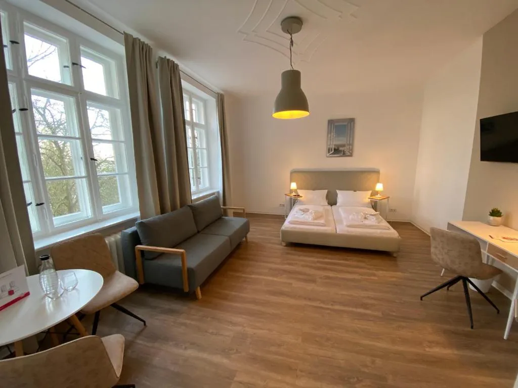 Boardinghouse Flensburg - by Zimmer FREI! Holidays photo 2