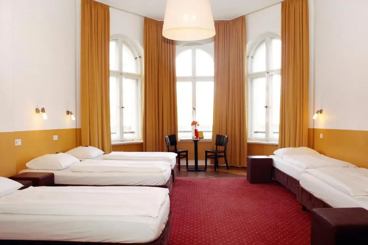 Grand Hostel Berlin Classic photo 2