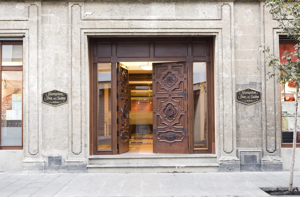 Hampton Inn & Suites Mexico City - Centro Historico photo 2