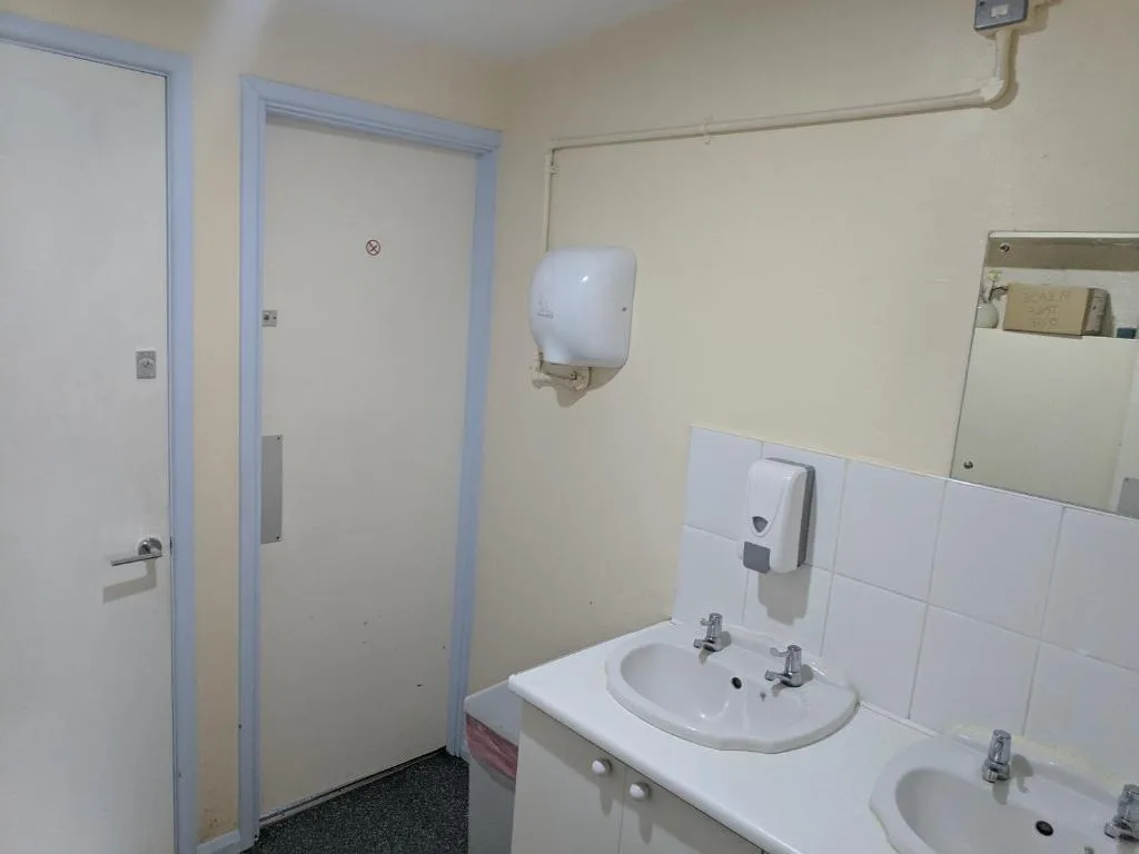 HARLOW INTERNATIONAL HOSTEL photo 3