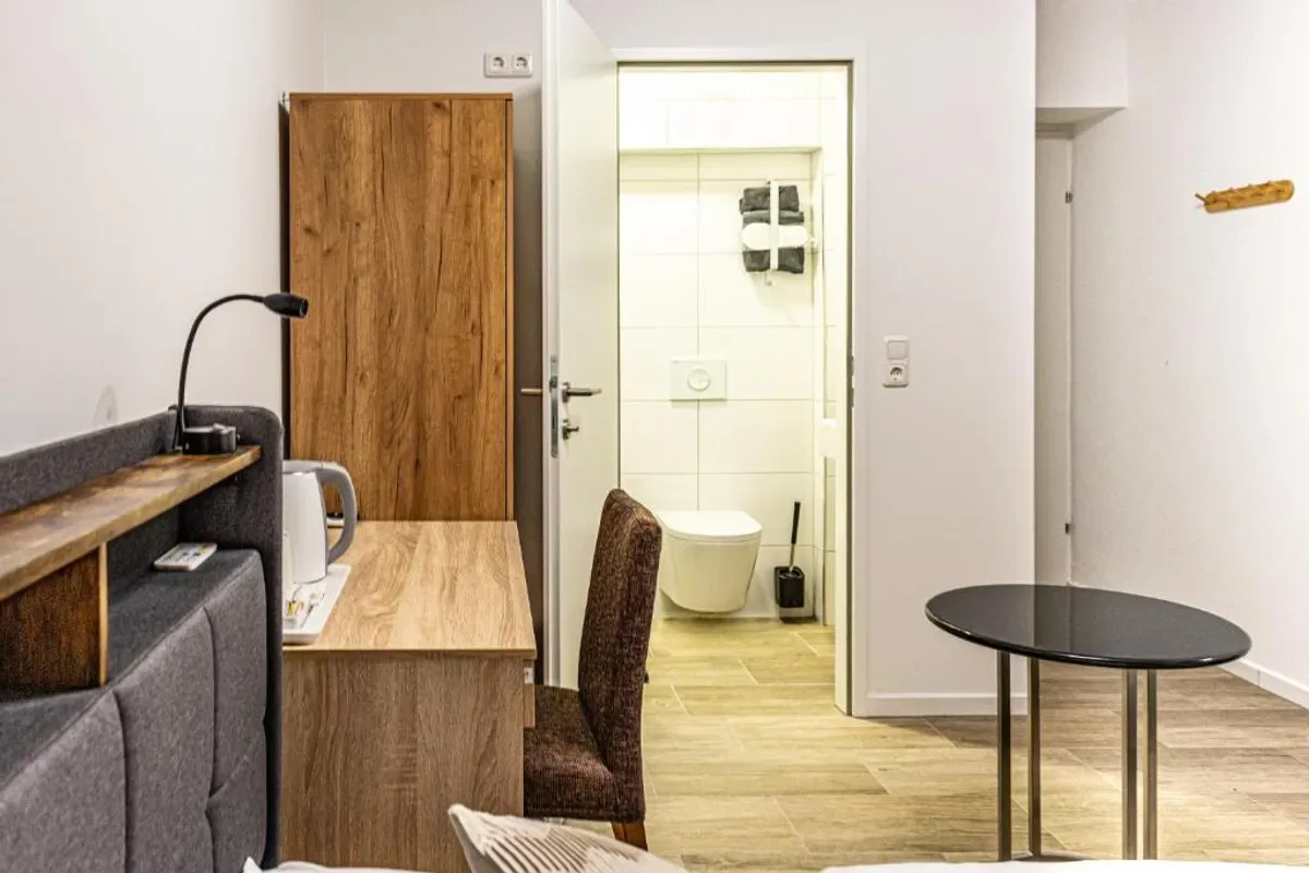 Hotel Central Linz photo 4