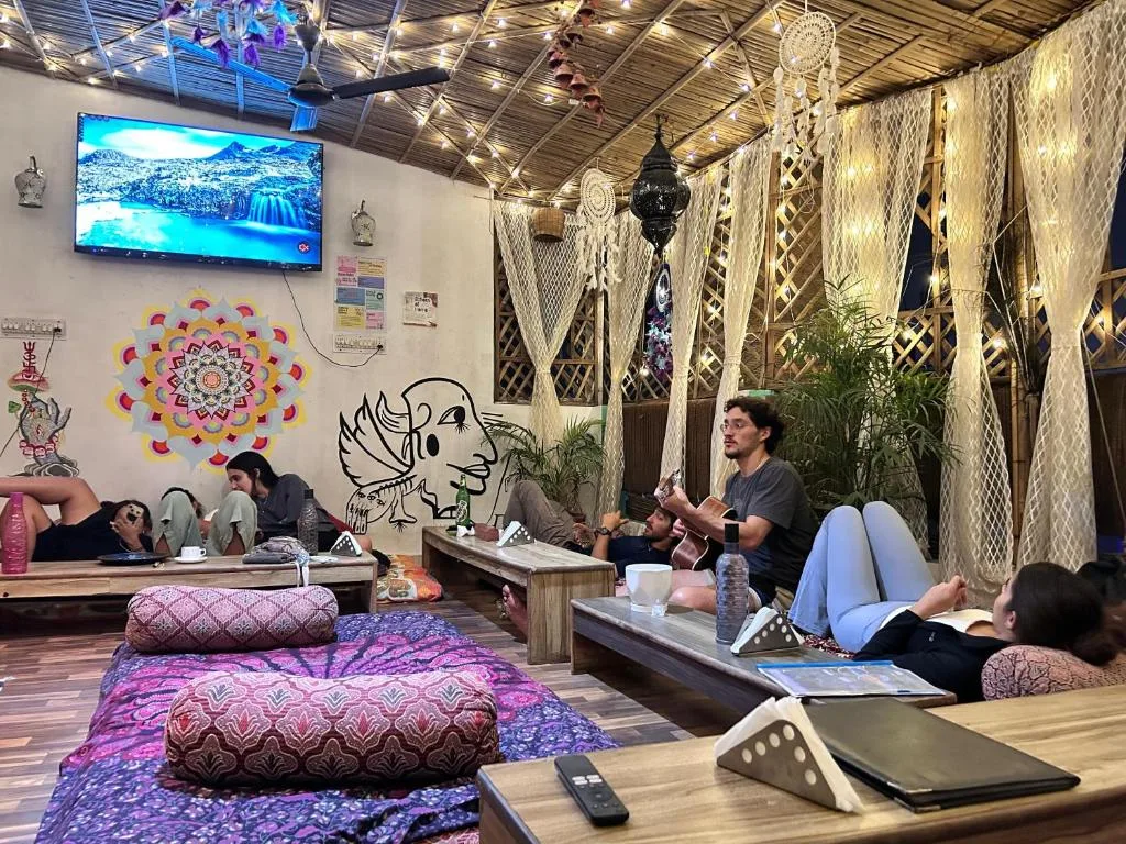 Flamingos Hostel Jaipur
