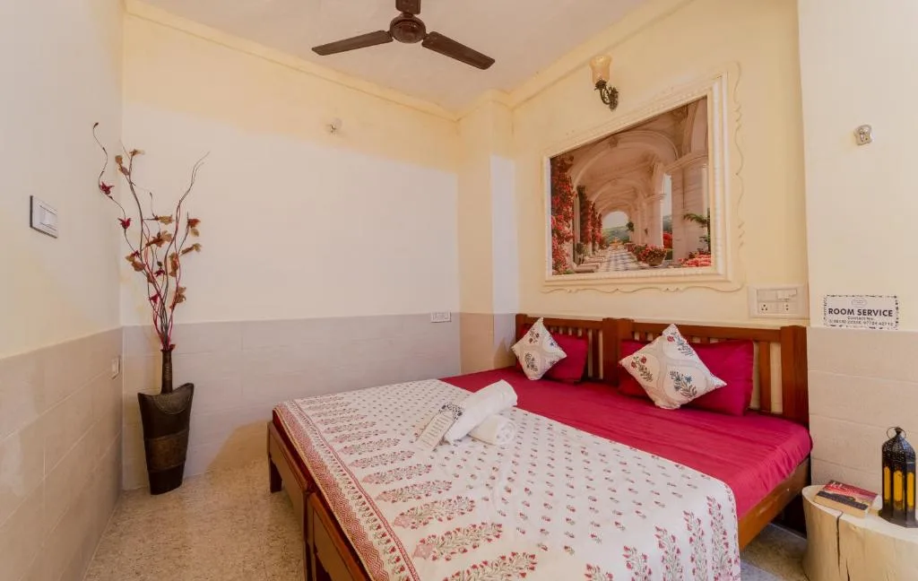 Travellers Village Resort -City Centre Near Jal Mahal Jaipur photo 2