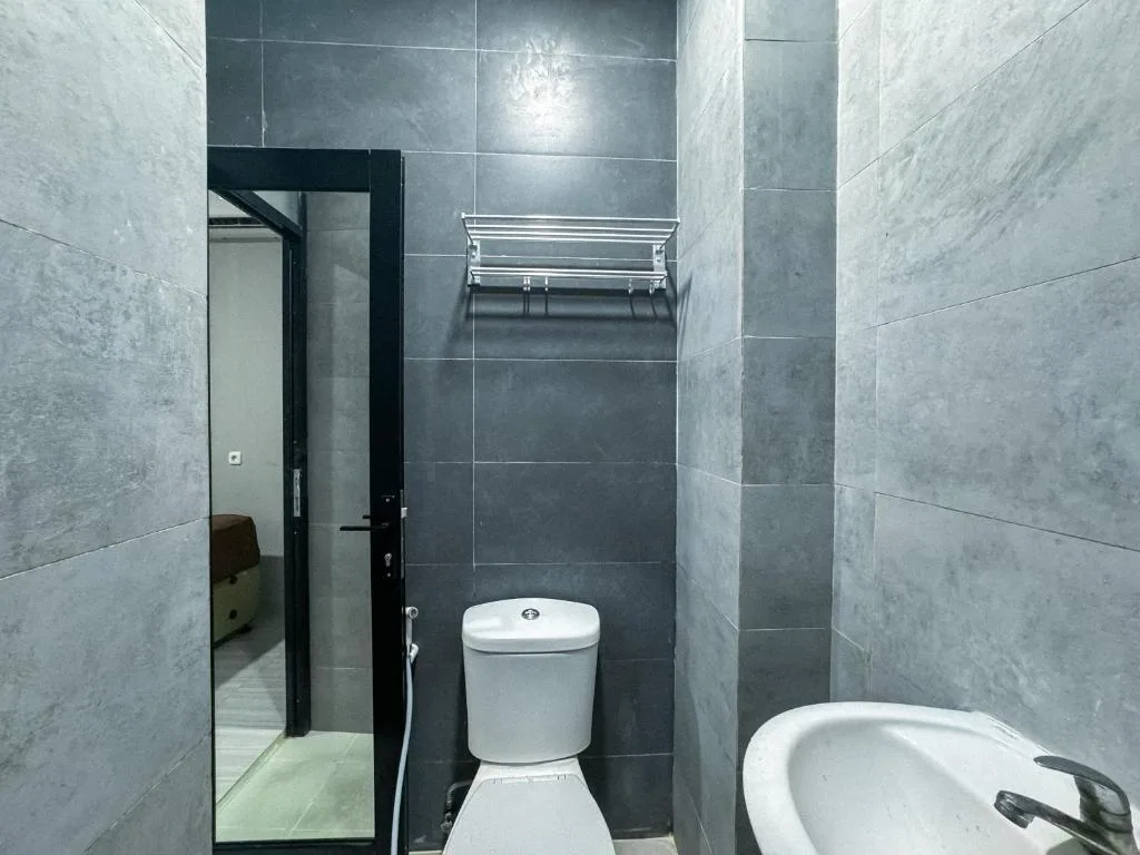 Beranda Istirahat Meruya photo 3