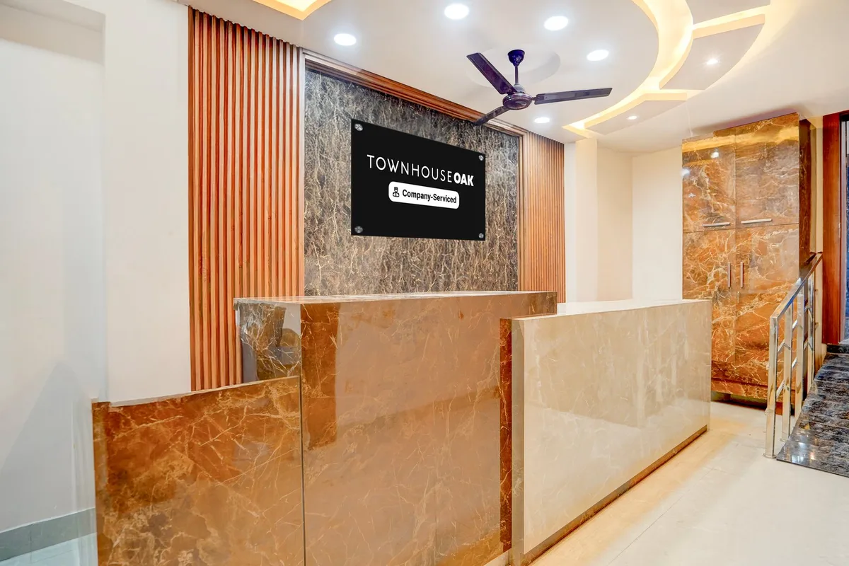 OYO Townhouse Oak Fazalganj Formerly RR Grand photo 3
