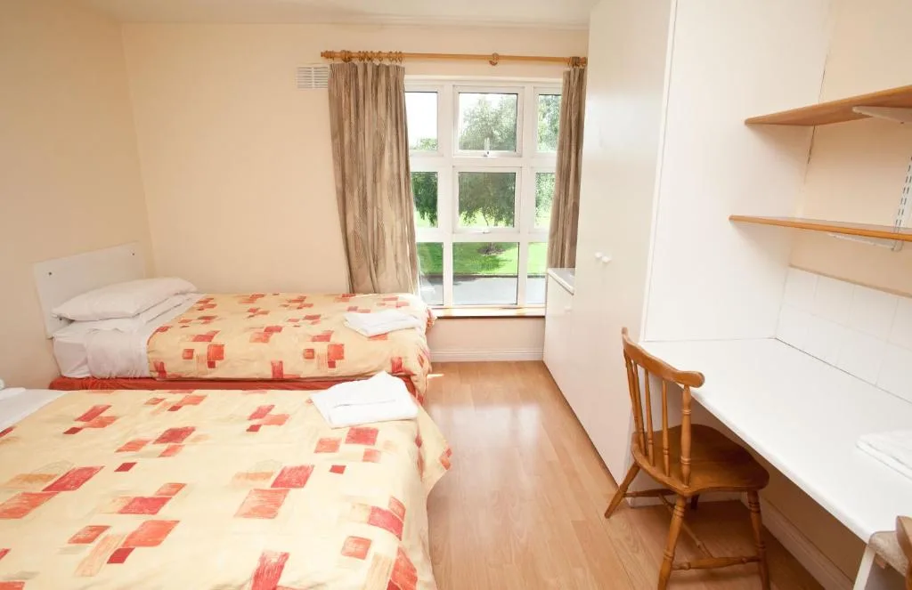 Courtbrack Accommodation - Off Campus Accommodation photo 2