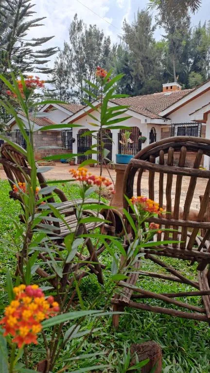 Indovu Backpackers Hostel