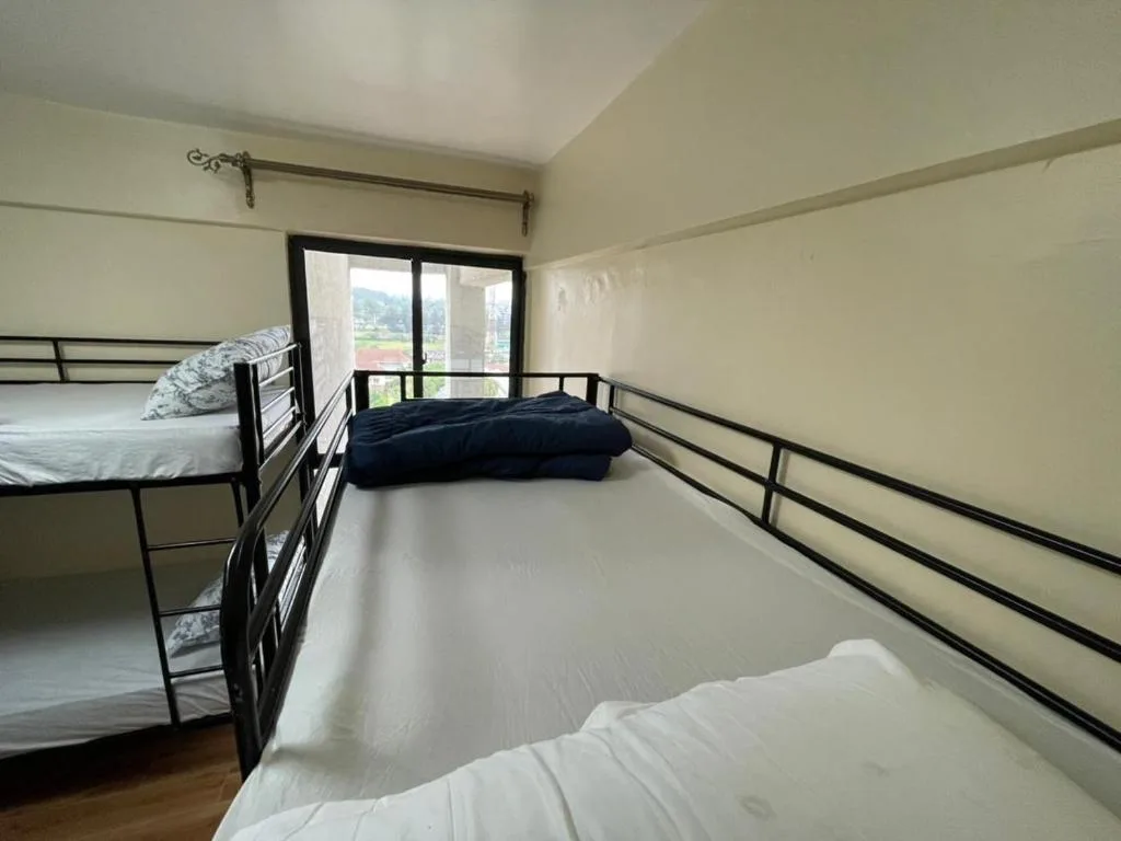 Xenia Backpackers photo 2