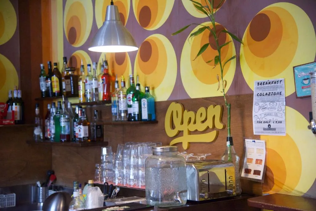 Sunflower City Student Hostel & Bar photo 3