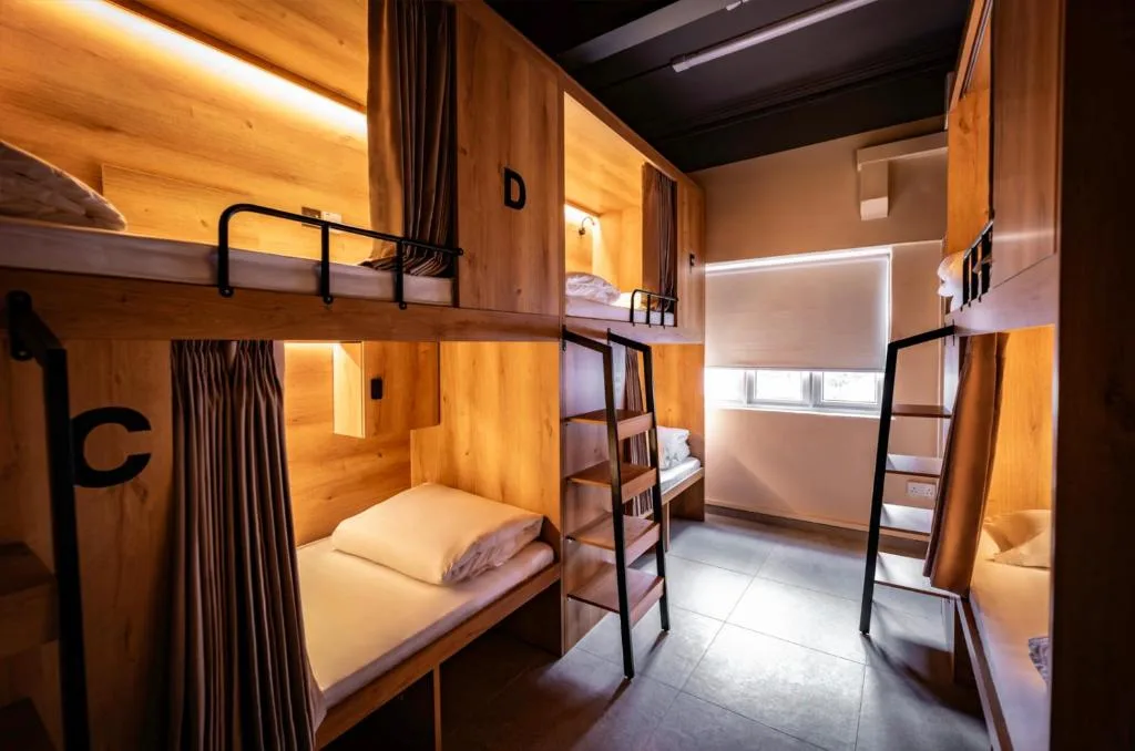 GUSTI Backpackers Capsule Hostel Singapore photo 2