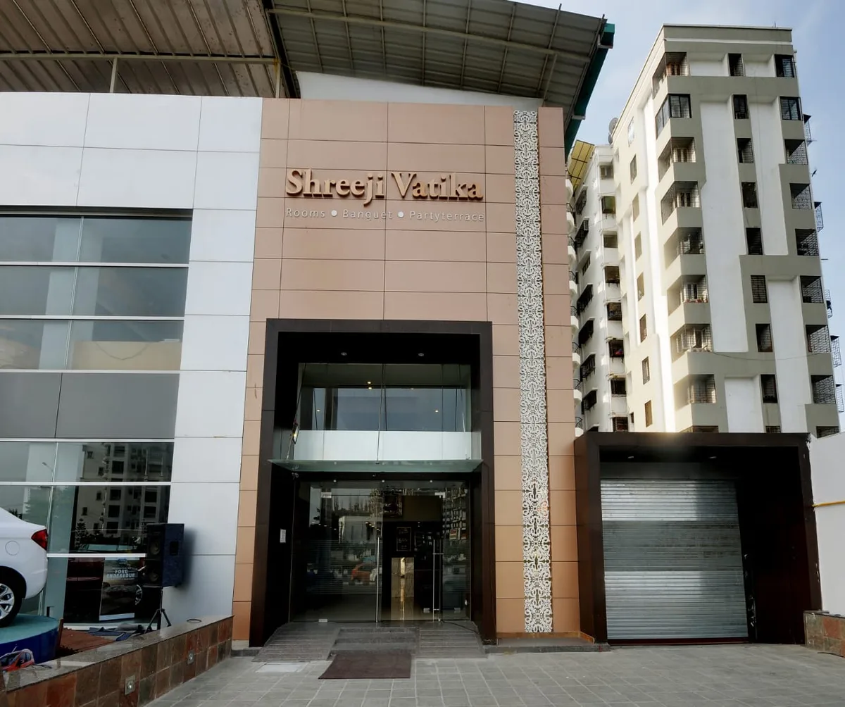 Hotel Shreeji Vatika, Airport Road photo 2