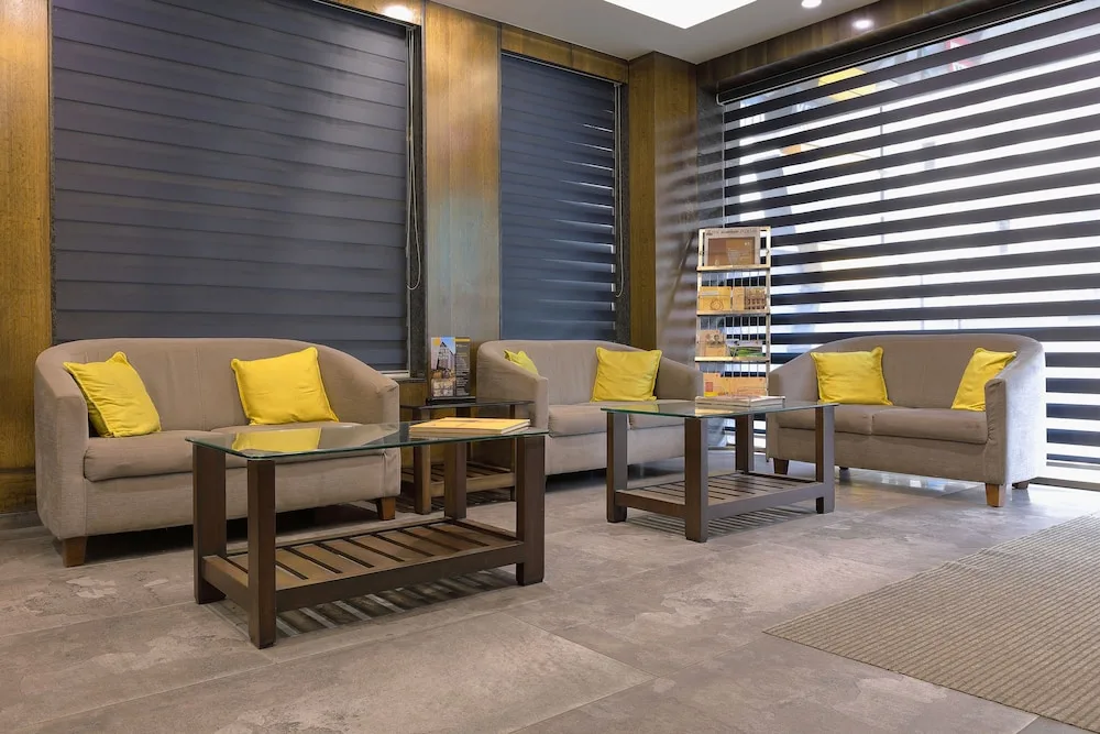 Hotel Sifat International Surat photo 3