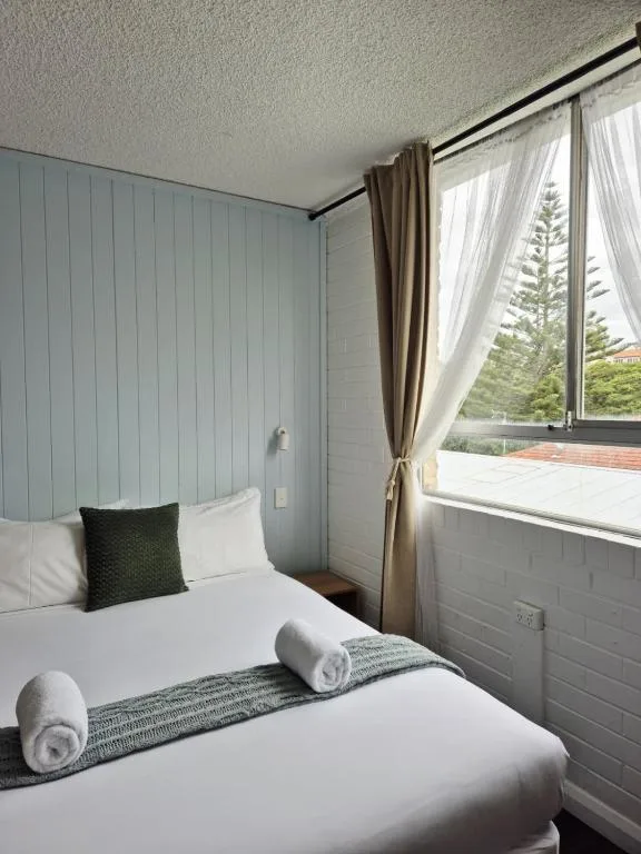 Little Coogee Hotel photo 2