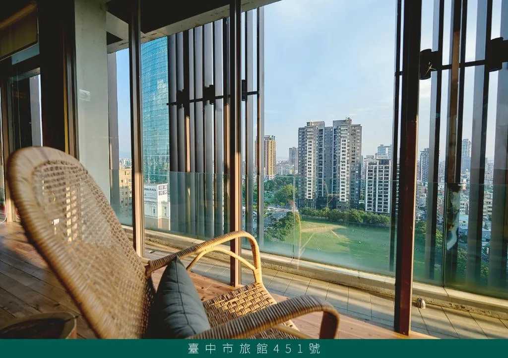 Star Hostel Taichung Parklane photo 2
