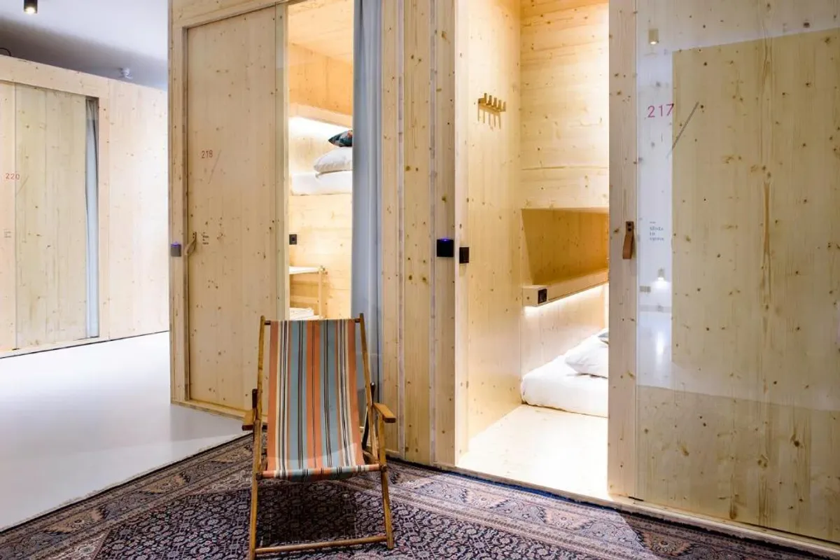 The Green Elephant Hostel & Spa photo 3