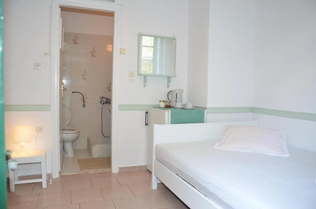 Aegli Rooms photo 2