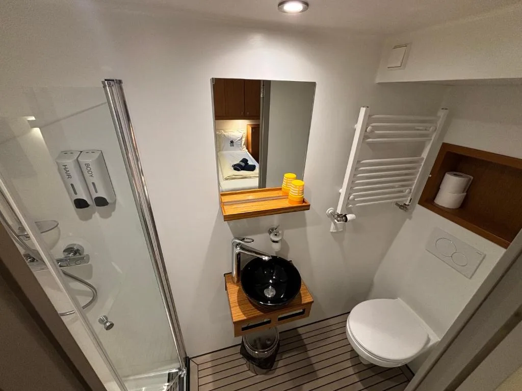 Hotelboat Iris — 4