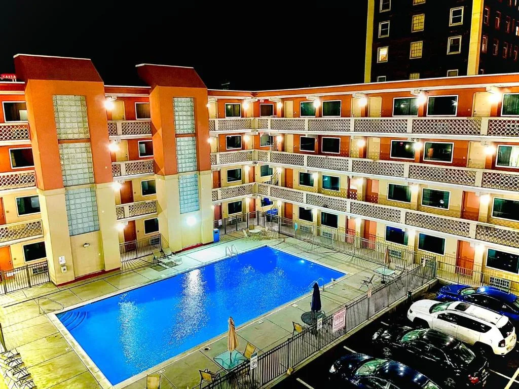 Clarion Inn Atlantic City - Beach and Boardwalk — 3