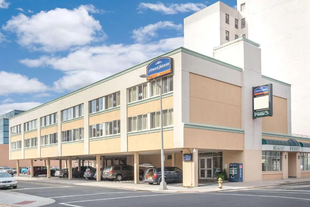 Howard Johnson by Wyndham Atlantic City — 1