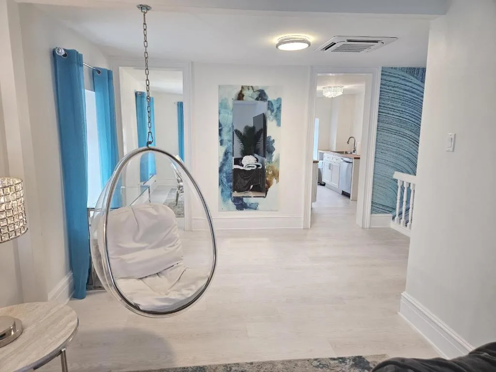 Luxury Penthouse -3 Blocks to Boardwalk, Outlets, & Casinos - Near AtlantiCare — 2