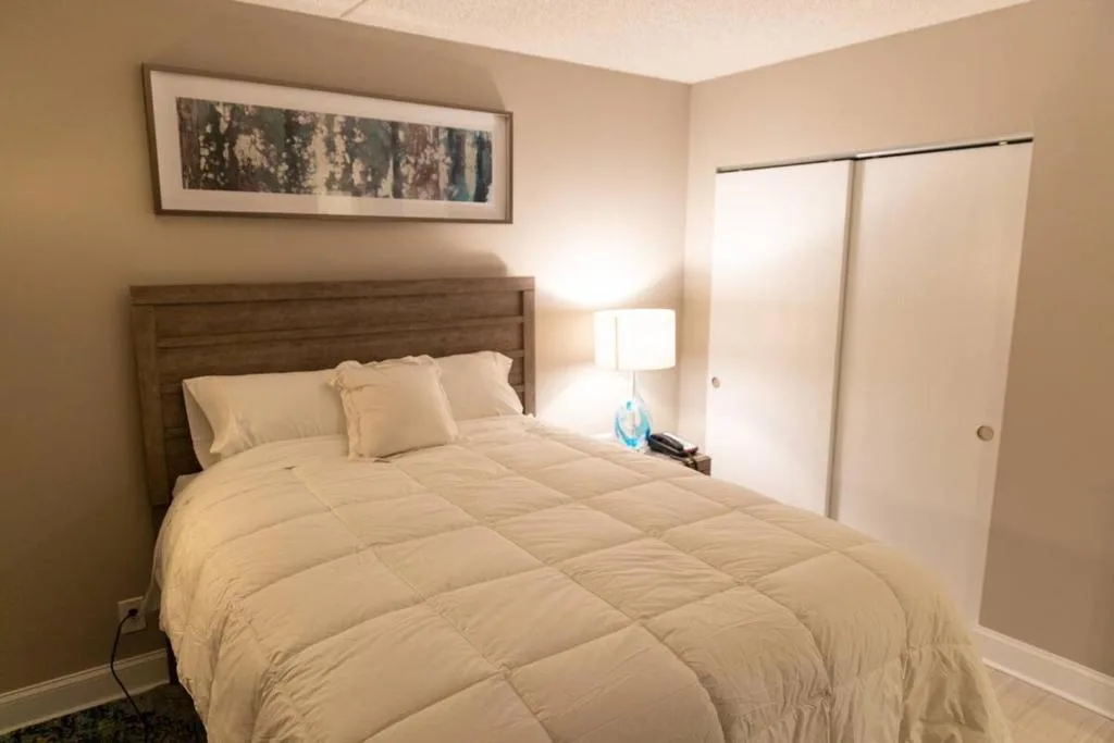Serenity Escapes Waterfront Atlantic City Condo with Balcony & Free Parking — 2