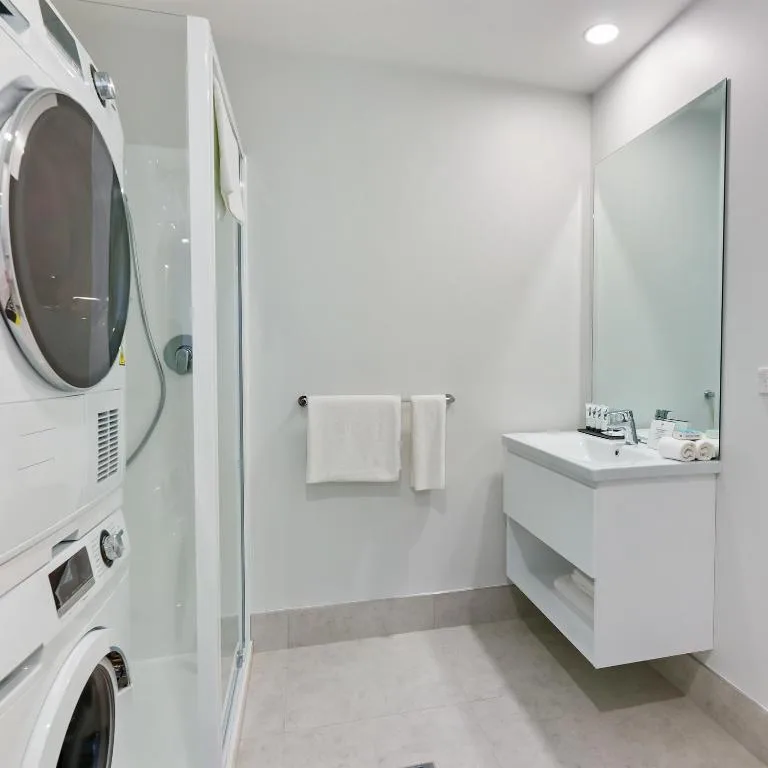 Quest Takapuna — 3