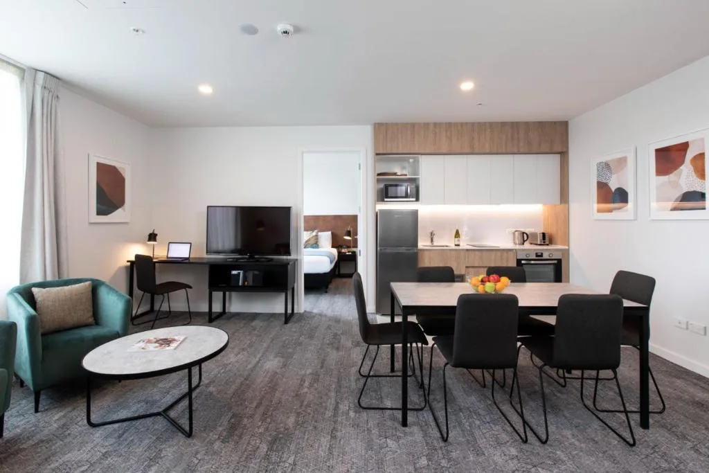 Quest Takapuna — 4