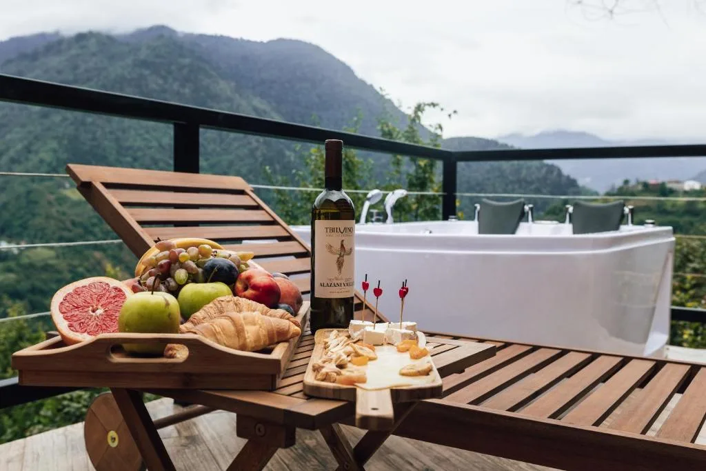 Unique Boutique Hotel Near Batumi — 4