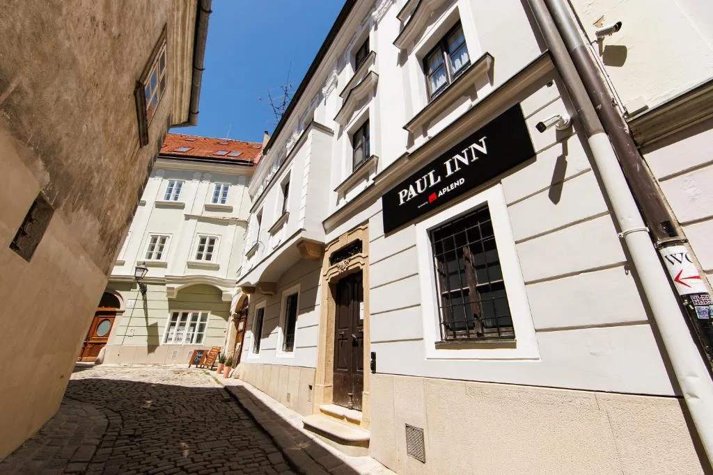 APLEND CITY Paul Inn