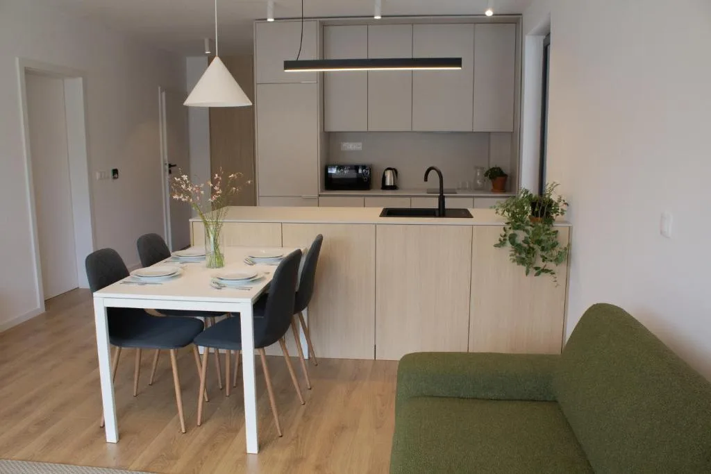 Gardinn Apartments - Hotel Service and Free Parking — 5